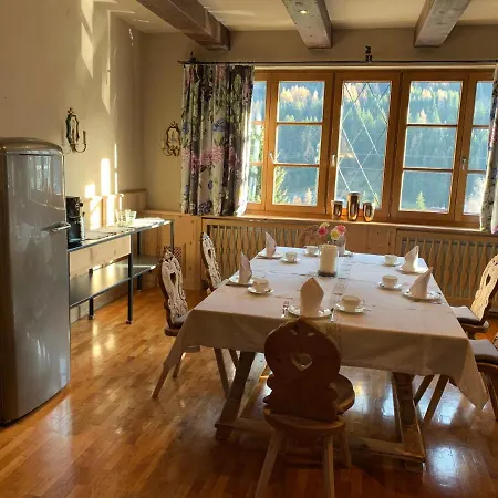 Apartment Chalet Brunnenhof *