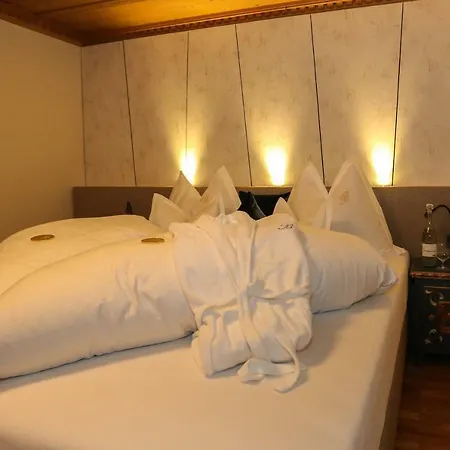 Chalet Brunnenhof Apartment *